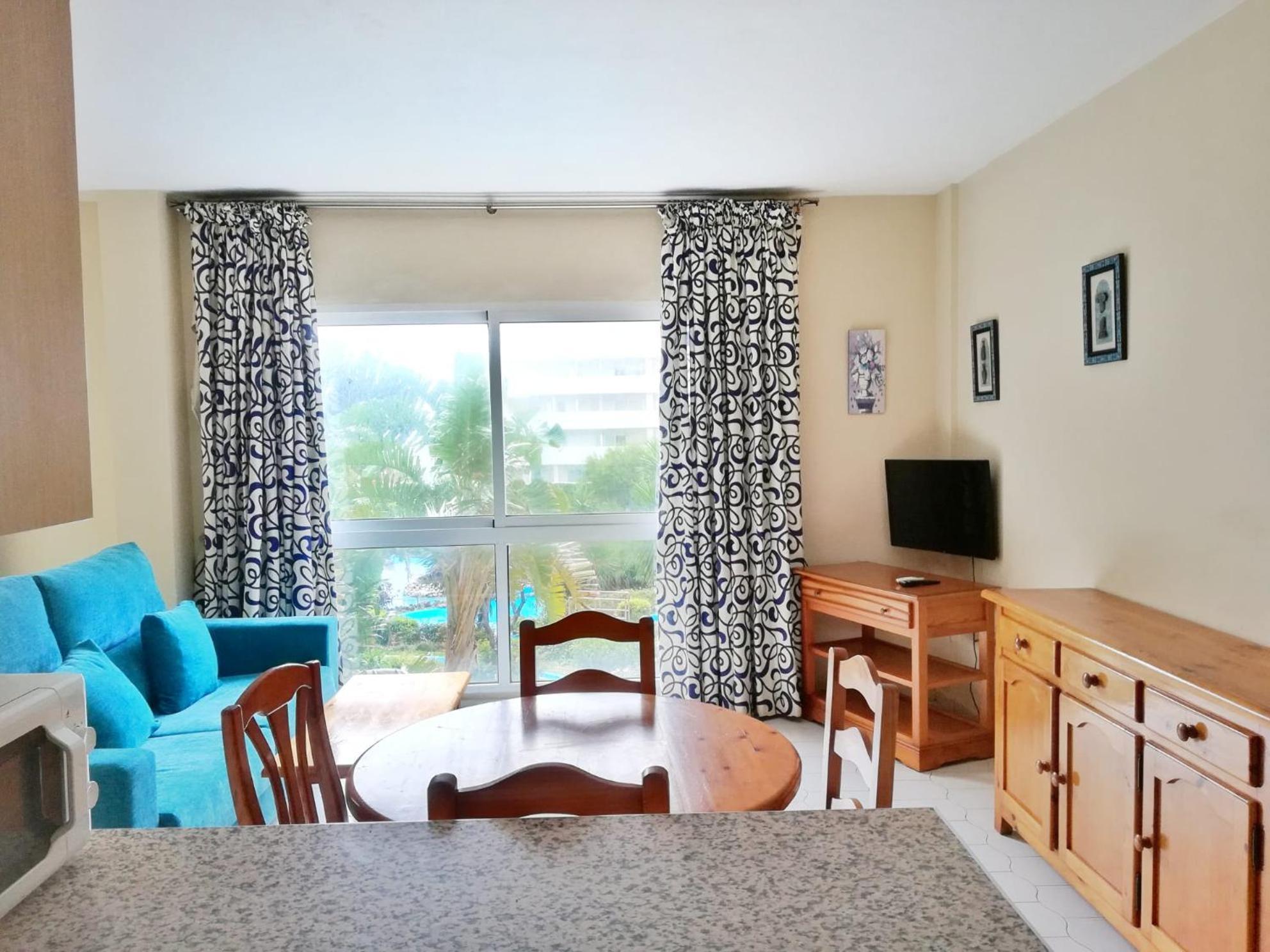 Benal Beach Holidays Apartment Benalmadena Room photo